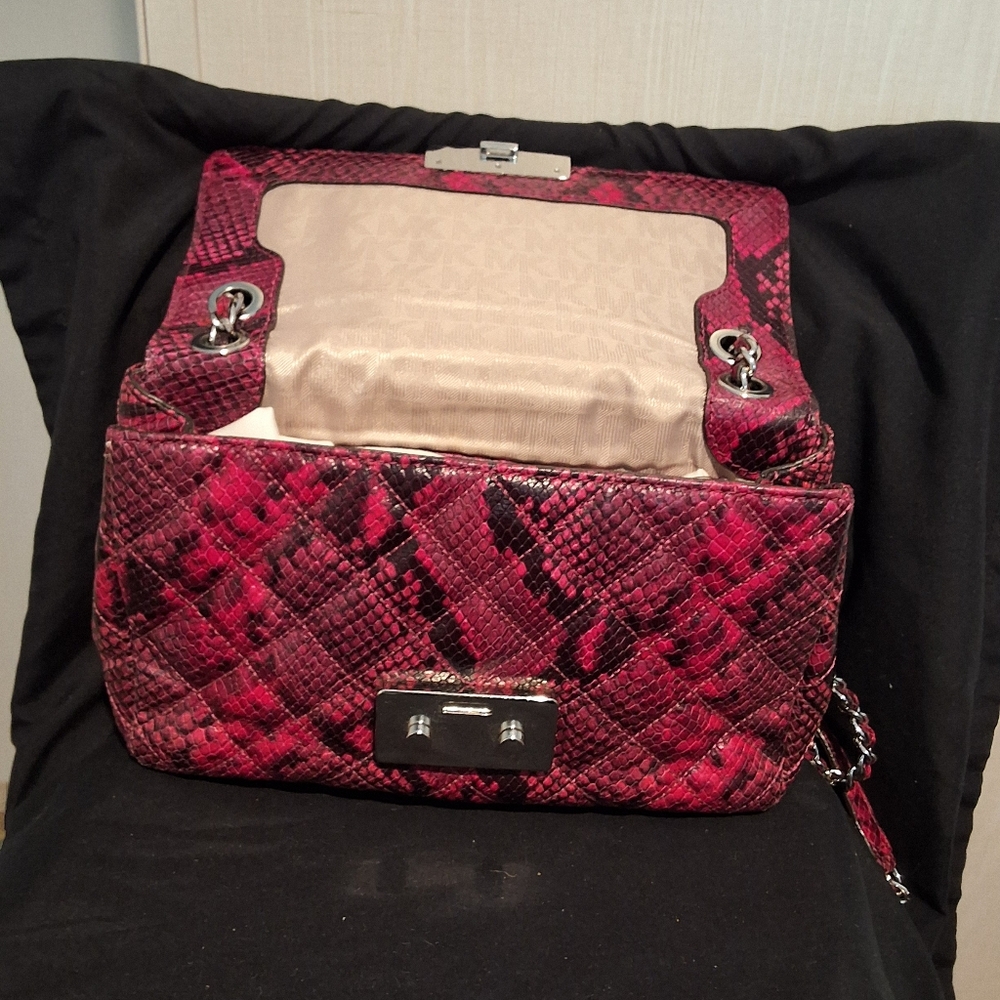 Michael Kors python Embossed Shoulder Bag - Picture 8 of 10